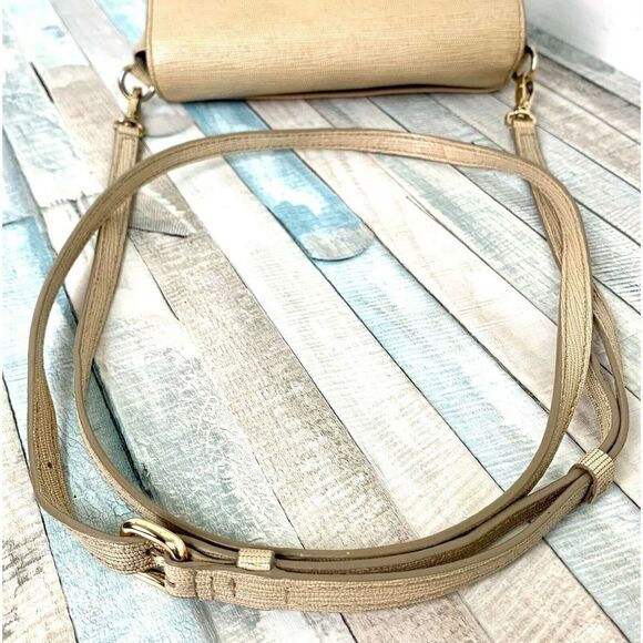 Cole Haan COATED BEIGE GENUINE LEATHER FLAP SMALL X-BODY SHOULDER BAG MESSENGER - Picture 8 of 11